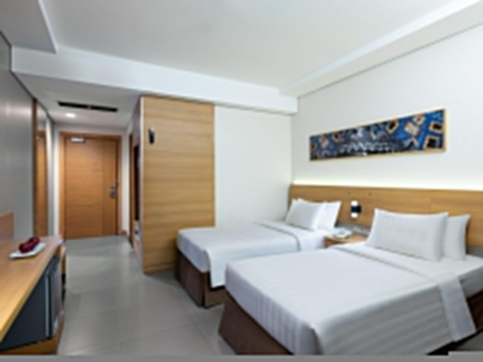 Aston Solo Hotel Экстерьер фото