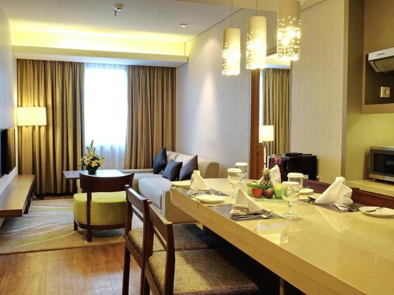 Aston Solo Hotel Экстерьер фото